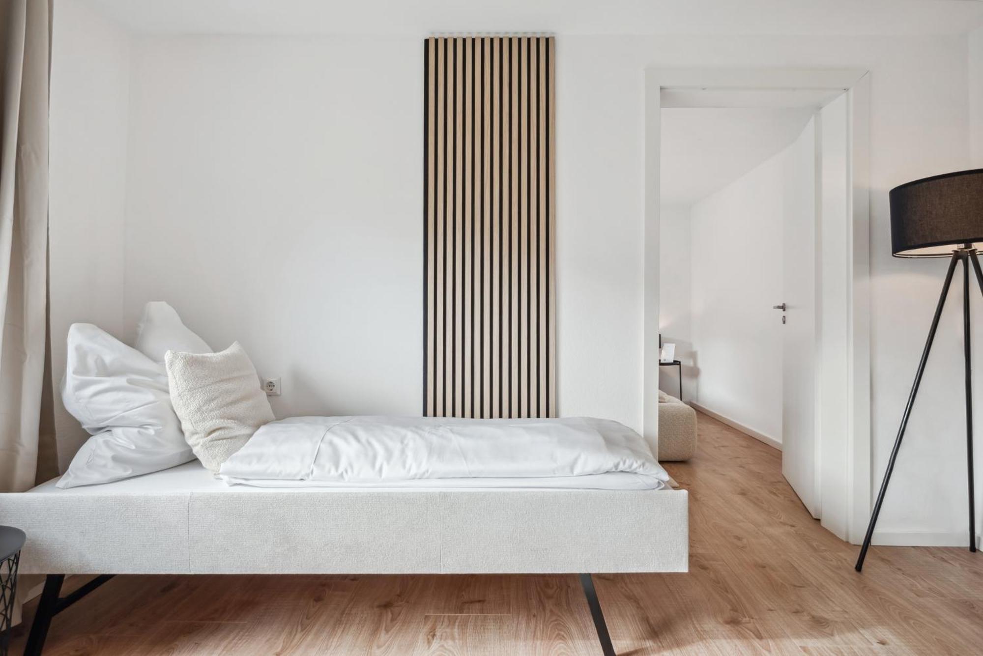 Malu Rooms - Ruhige Lage, Erdgeschoss, Smarttv, Netflix, 24H Checkin, 루드빅스부르크 외부 사진