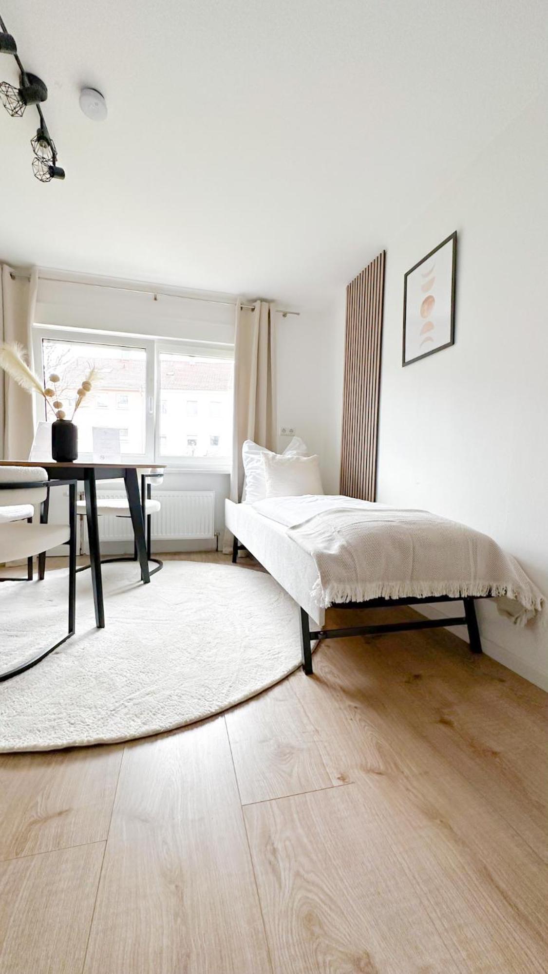 Malu Rooms - Ruhige Lage, Erdgeschoss, Smarttv, Netflix, 24H Checkin, 루드빅스부르크 외부 사진